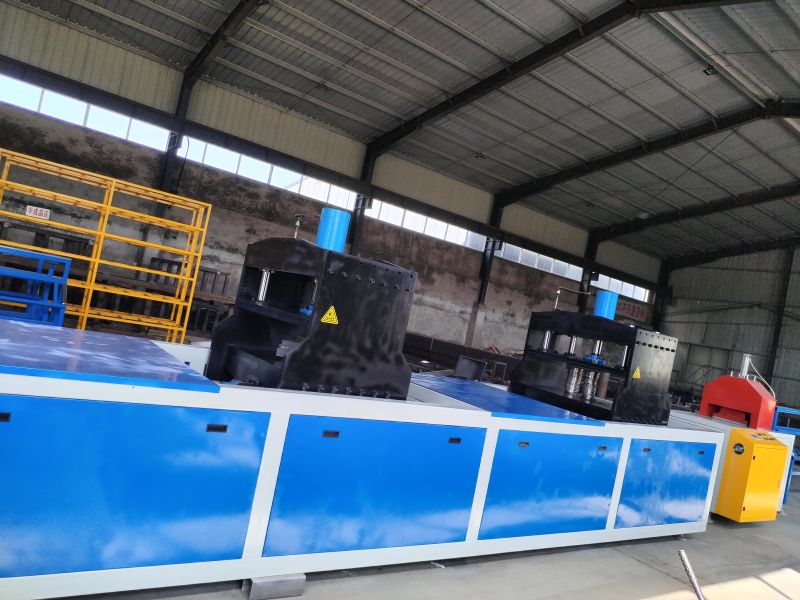 拉擠設(shè)備操控：從入門到精通的實用指南